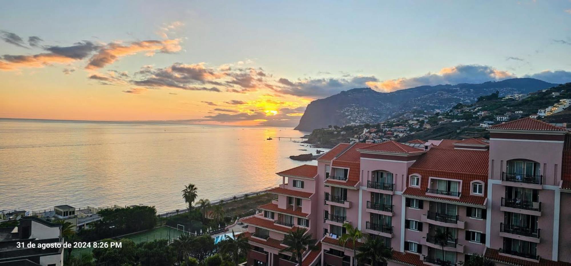Ferienwohnung Shearwaters - Sounds Of The Sea Funchal  Exterior foto